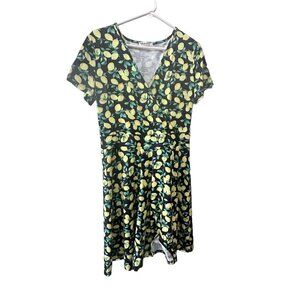 5 for $40 SALE! 
MSBasics Black and Lemon, Fit and Flare Dress sz LARGE